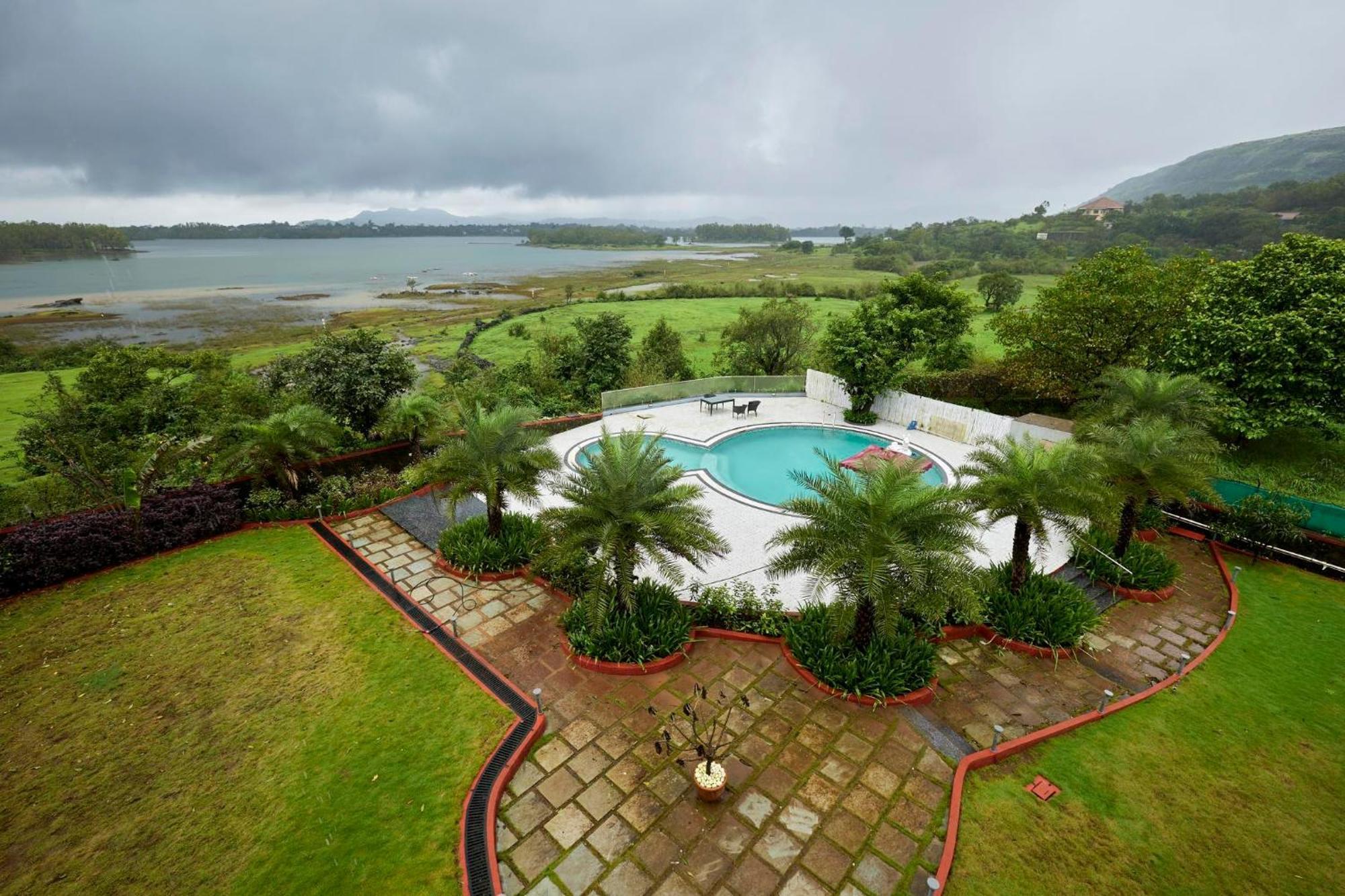 Ananta Villa Lonavala Esterno foto